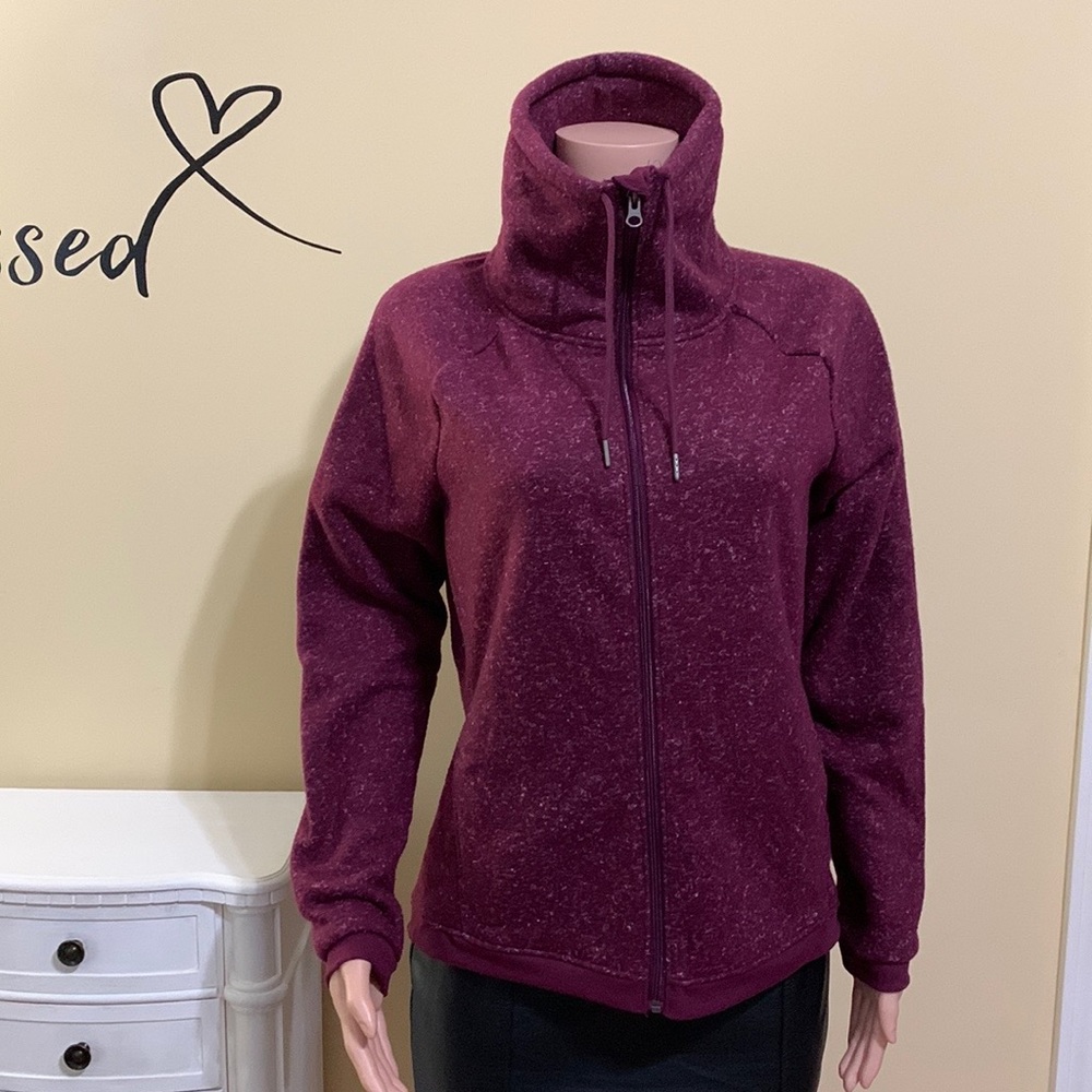 Avia baggy fleece zip up jacket. New.